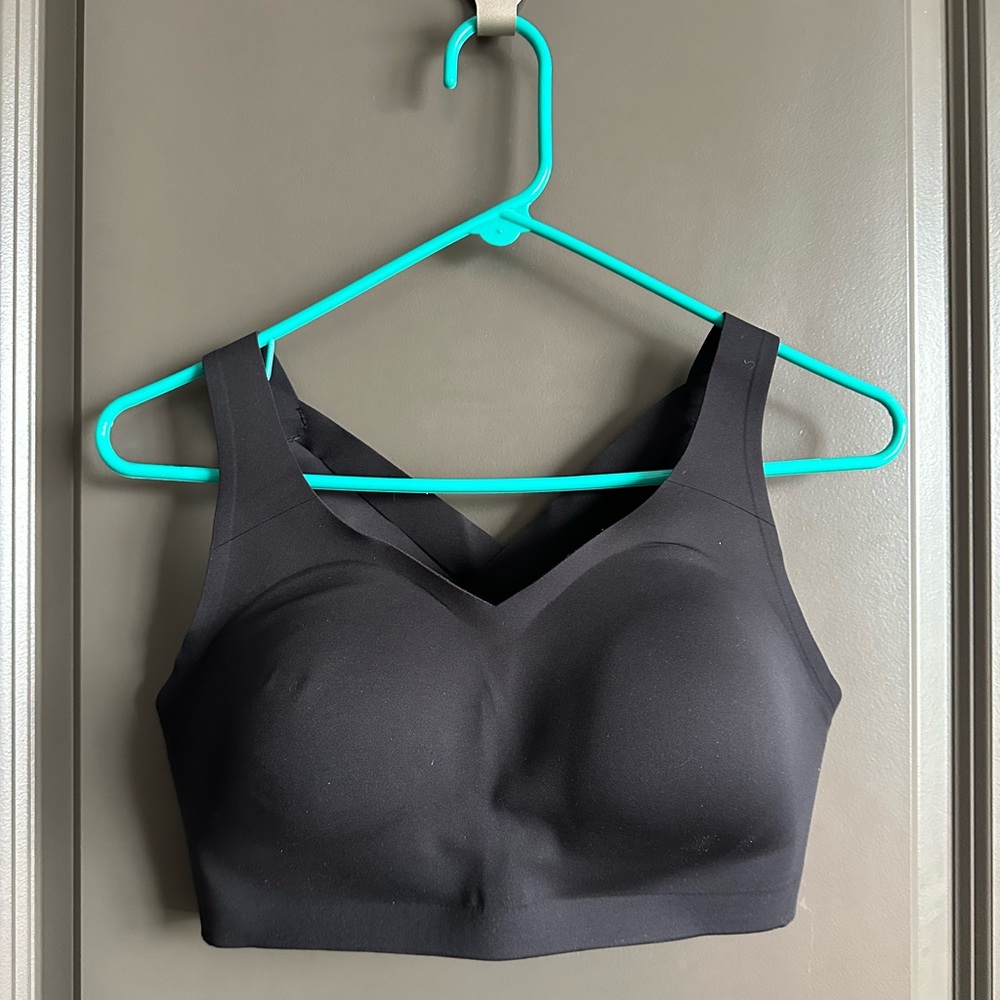 Lululemon Enlite Weave Bra in 36D